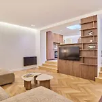 Modern Apartment 2 Bedrooms Center Of Paris