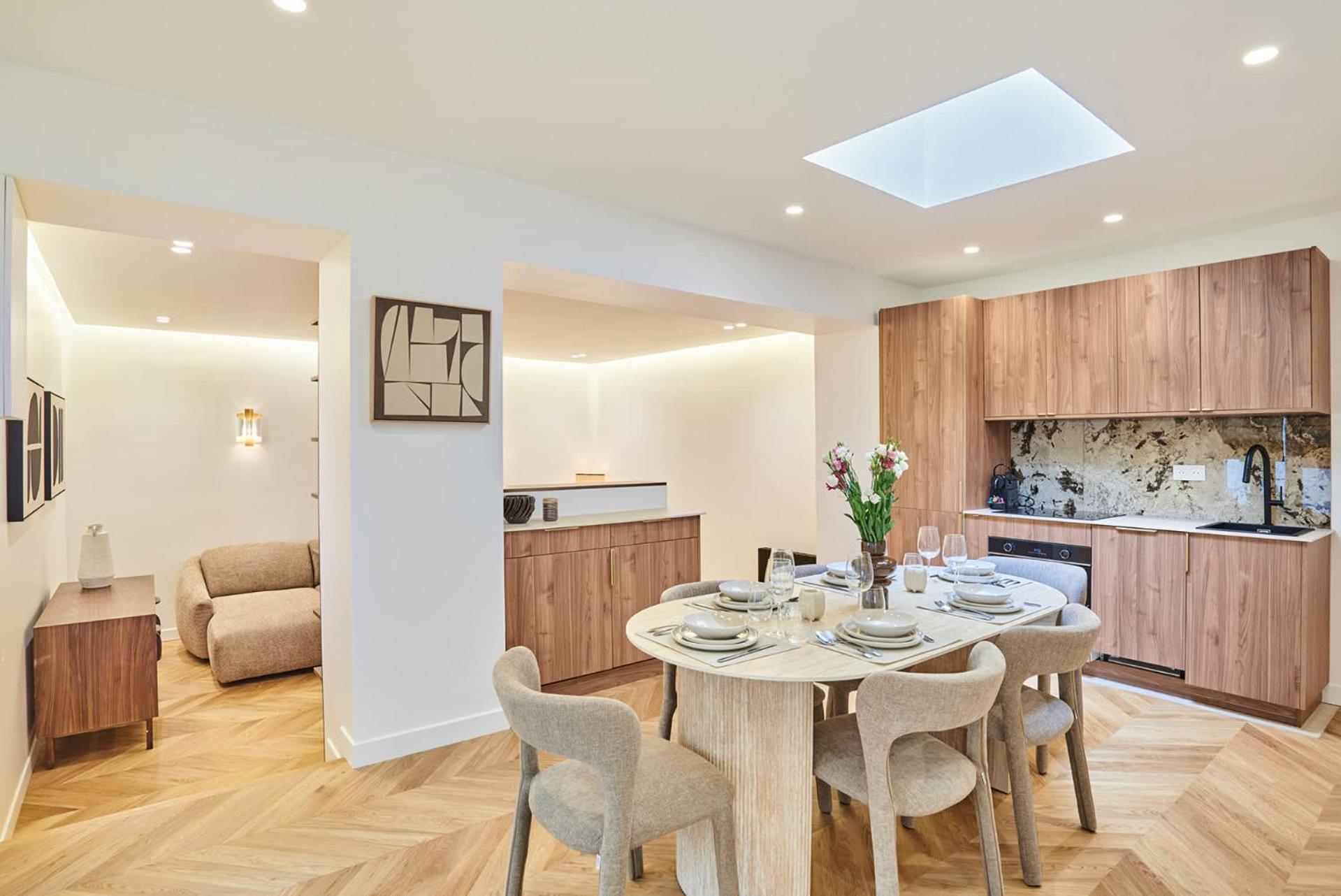 Apartment Modern 2 Bedrooms Center Of Paris
